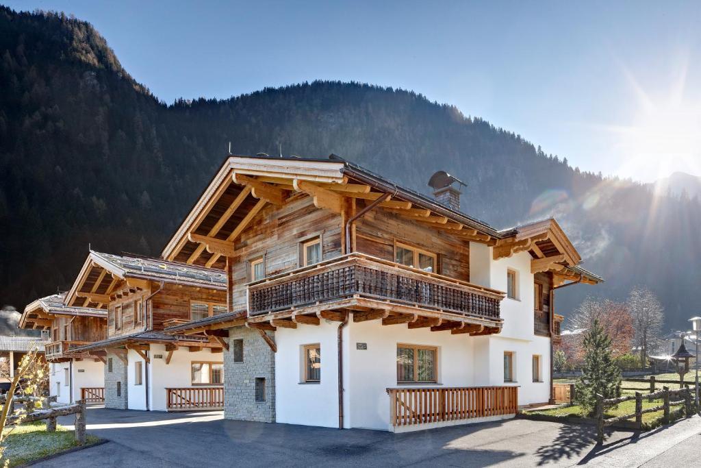 Willa S'Dorfl Chalets Mayrhofen Zewnętrze zdjęcie